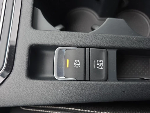 Volkswagen Passat - Afbeelding 27 van 30