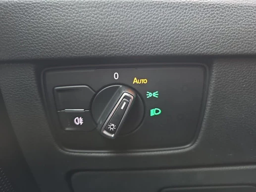 Volkswagen Passat - Afbeelding 28 van 30