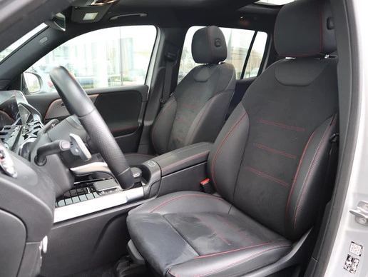 Mercedes-Benz EQB - Afbeelding 13 van 30