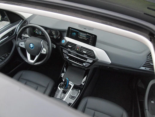 BMW iX3 - Afbeelding 2 van 30