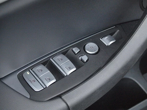 BMW iX3 - Afbeelding 28 van 30