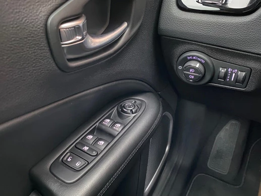 Jeep Compass - Afbeelding 18 van 27