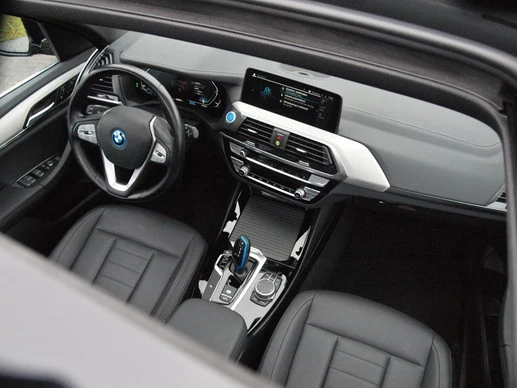 BMW iX3 - Afbeelding 2 van 30