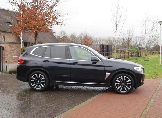 BMW iX3 - Afbeelding 11 van 30