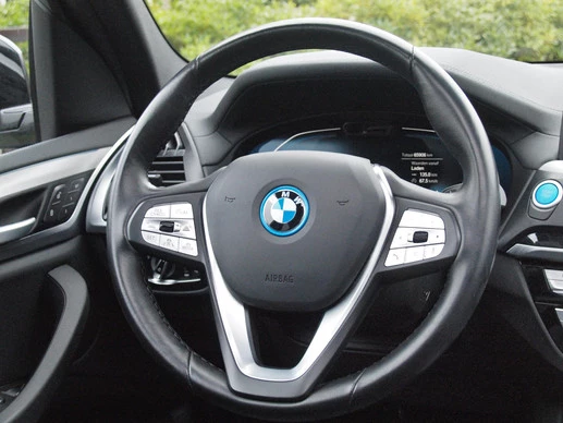 BMW iX3 - Afbeelding 16 van 30