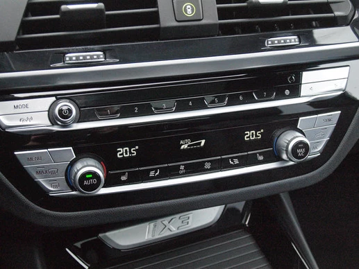 BMW iX3 - Afbeelding 24 van 30