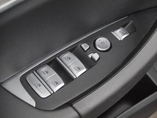 BMW iX3 - Afbeelding 27 van 30