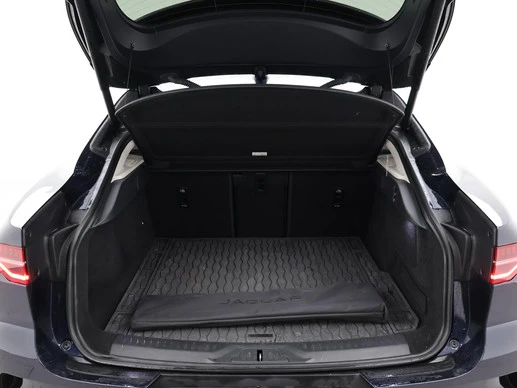 Jaguar I-PACE - Afbeelding 29 van 30