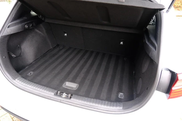 Kia Ceed - Afbeelding 10 van 30