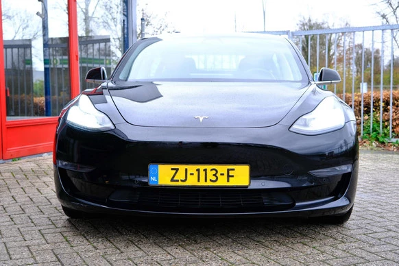 Tesla Model 3 - Afbeelding 7 van 30