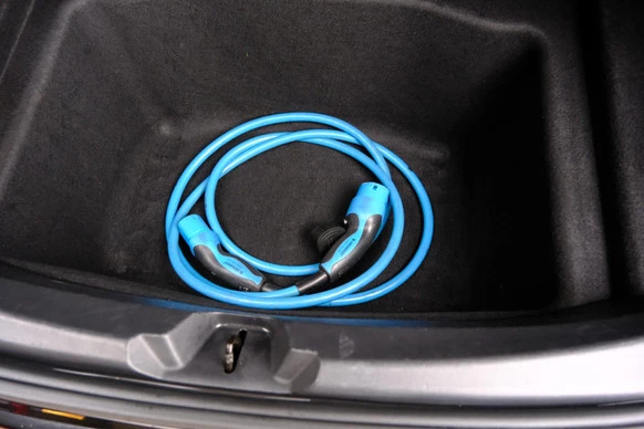 Tesla Model 3 - Afbeelding 11 van 30