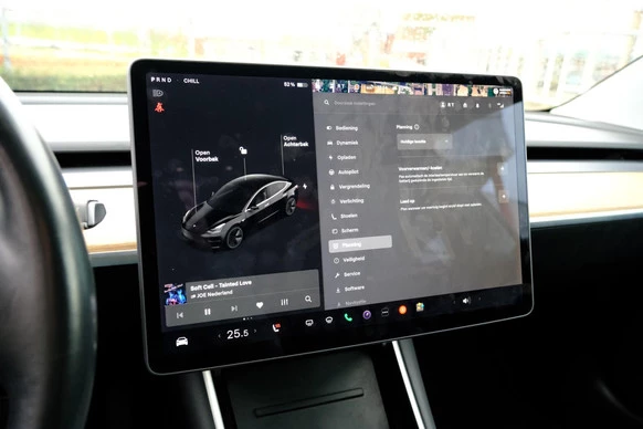 Tesla Model 3 - Afbeelding 20 van 30
