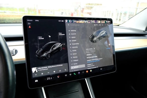 Tesla Model 3 - Afbeelding 23 van 30