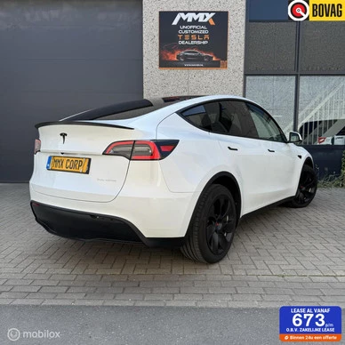 Tesla Model Y - Afbeelding 1 van 23