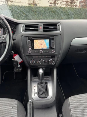 Volkswagen Jetta - Afbeelding 5 van 19