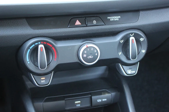 Kia Rio - Afbeelding 20 van 28