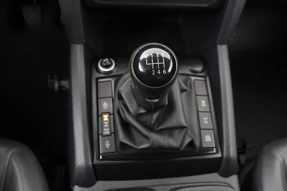 Volkswagen Amarok - Afbeelding 24 van 27