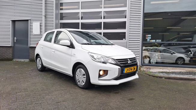 Mitsubishi Space Star - Afbeelding 1 van 18