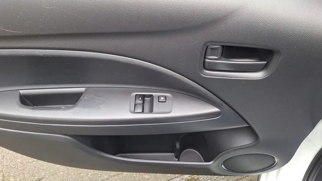 Mitsubishi Space Star - Afbeelding 9 van 18