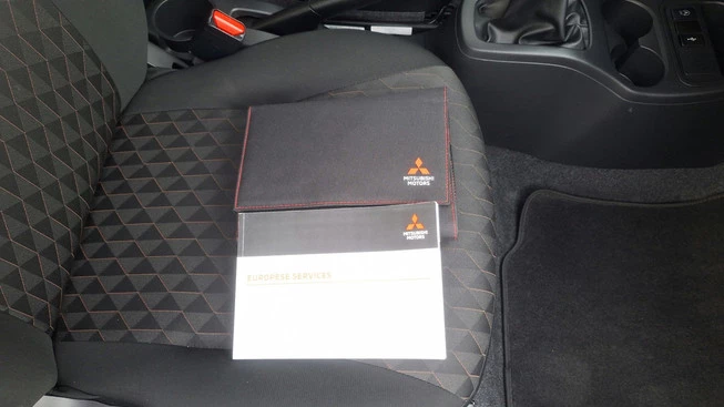 Mitsubishi Space Star - Afbeelding 16 van 18