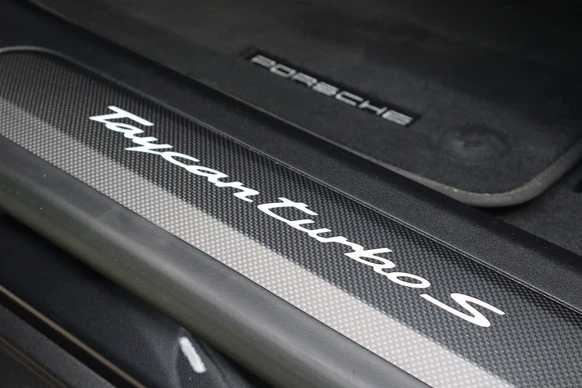 Porsche Taycan - Afbeelding 4 van 30