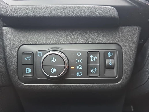 Ford Kuga - Afbeelding 27 van 30