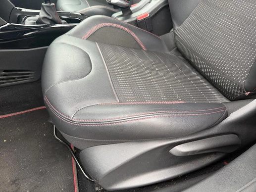 Peugeot 2008 - Afbeelding 14 van 26