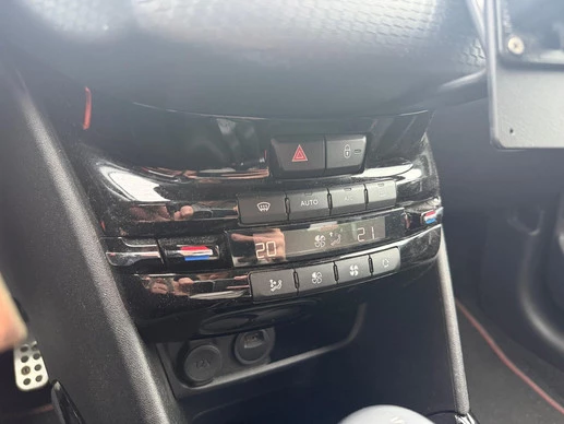 Peugeot 2008 - Afbeelding 21 van 26