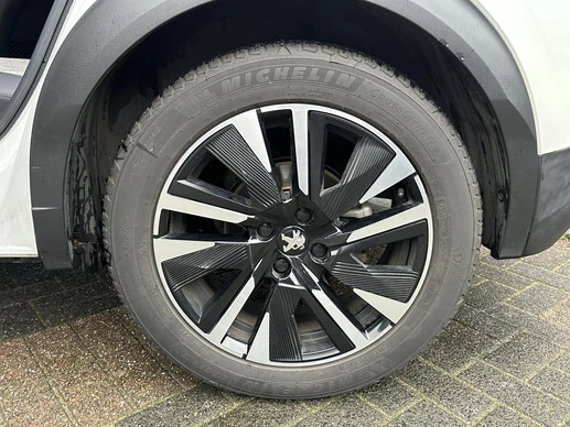 Peugeot e-2008 - Afbeelding 17 van 28