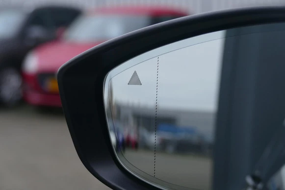 Mazda 3 - Afbeelding 18 van 26