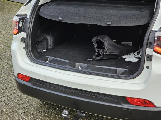 Jeep Compass - Afbeelding 14 van 28