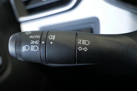 Renault Clio - Afbeelding 22 van 30