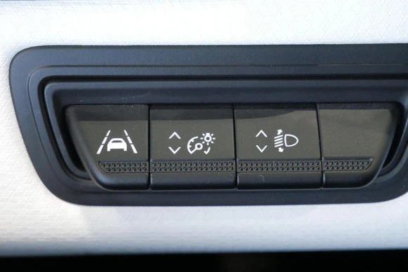 Renault Clio - Afbeelding 27 van 30