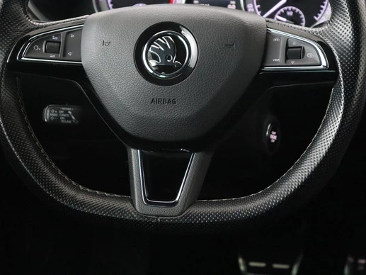 Škoda Superb - Afbeelding 10 van 30