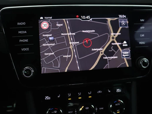 Škoda Superb - Afbeelding 20 van 30