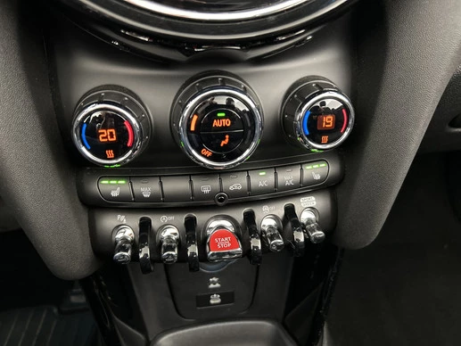 MINI Cooper Cabrio - Afbeelding 18 van 30