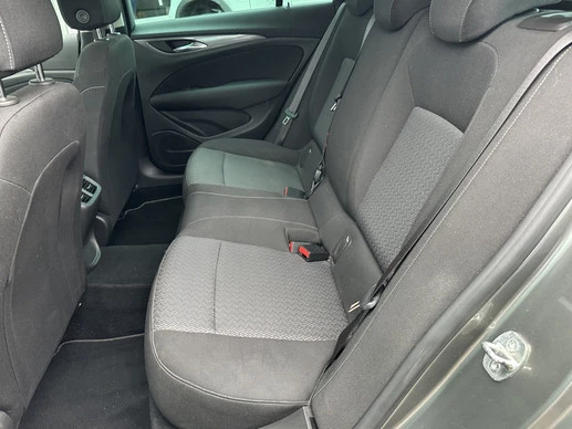 Opel Insignia - Afbeelding 22 van 24