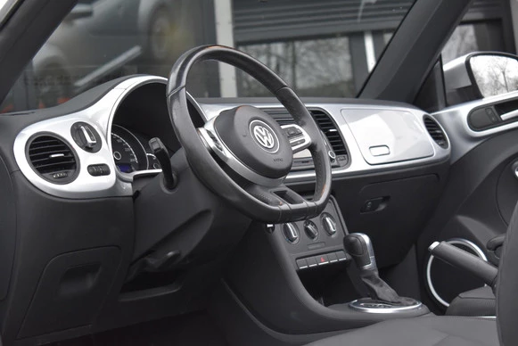Volkswagen Beetle - Afbeelding 10 van 30