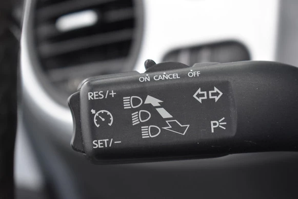 Volkswagen Beetle - Afbeelding 25 van 30