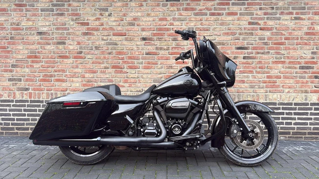 Harley-Davidson Street Glide - Afbeelding 5 van 17