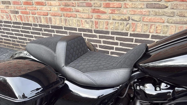 Harley-Davidson Street Glide - Afbeelding 10 van 17