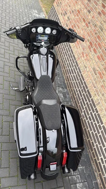 Harley-Davidson Street Glide - Afbeelding 14 van 17