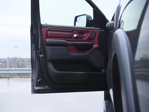 Dodge Ram 1500 - Afbeelding 24 van 30