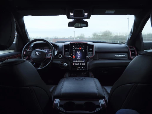 Dodge Ram 1500 - Afbeelding 25 van 30