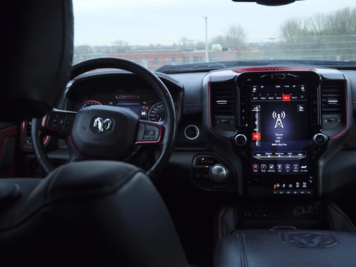 Dodge Ram 1500 - Afbeelding 26 van 30