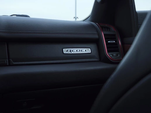 Dodge Ram 1500 - Afbeelding 27 van 30