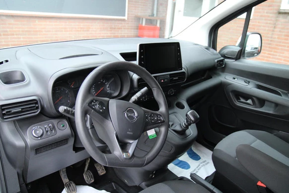Opel Combo - Afbeelding 14 van 25