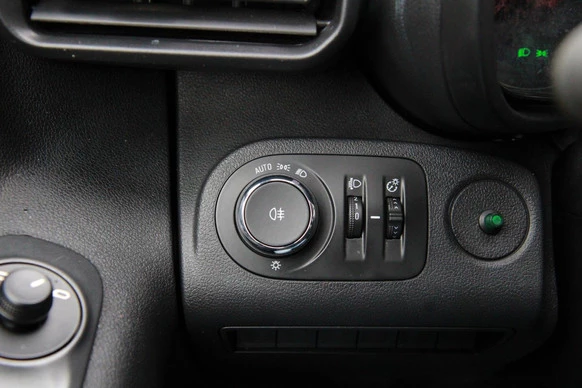 Opel Combo - Afbeelding 17 van 25