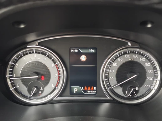 Suzuki Vitara - Afbeelding 11 van 30