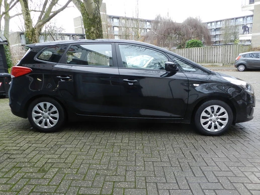 Kia Carens - Afbeelding 7 van 30